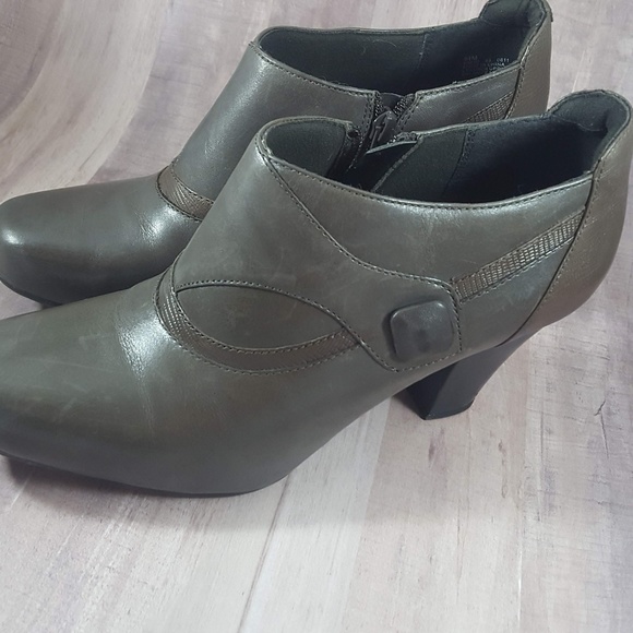 Clarks | Clarks Bendables | Poshmark